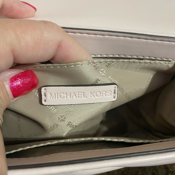 NWT ($548) Michael Kors Crossbody or Shoulder Bag - Picture 10 of 12